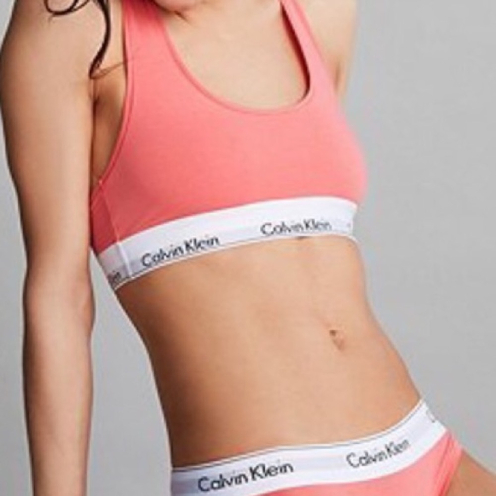 Calvin Klein Sports Bra